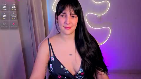 Kim 3 online show from May 26, 11:09 am