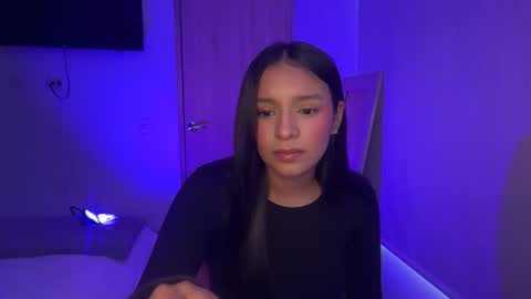 kimmi online show from May 23, 10:19 pm