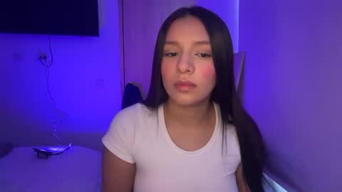 kimmi online show from May 20, 5:32 pm
