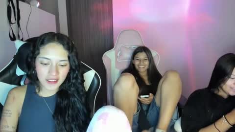 kimmi online show from October 7, 11:09 pm