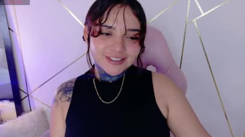     online show from May 25, 6:18 pm