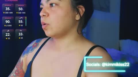 Snapshot of kimmiakiss22 chatting on September 27, 1:57 am Kimmi online show from September 27, 1:57 am