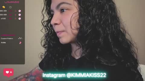 Snapshot of kimmiakiss22 chatting on January 8, 11:52 pm Kimmi online show from January 8, 11:52 pm