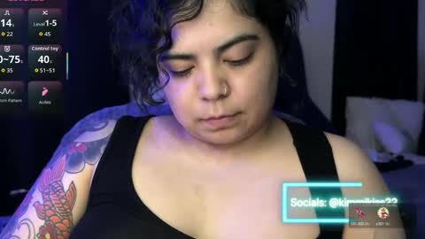Snapshot of kimmiakiss22 chatting on October 4, 5:13 am Kimmi online show from October 4, 5:13 am