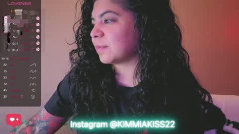 Snapshot of kimmiakiss22 chatting on January 26, 8:02 pm Kimmi online show from January 26, 8:02 pm