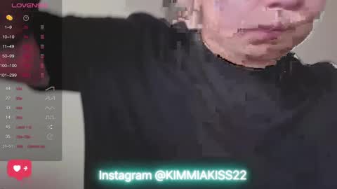 Snapshot of kimmiakiss22 chatting on February 2, 9:13 pm Kimmi online show from February 2, 9:13 pm