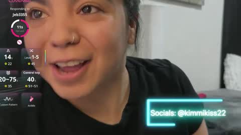 Snapshot of kimmiakiss22 chatting on September 28, 8:25 pm Kimmi online show from September 28, 8:25 pm