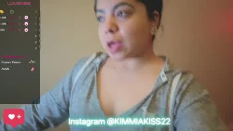 Snapshot of kimmiakiss22 chatting on January 23, 3:05 am Kimmi online show from January 23, 3:05 am