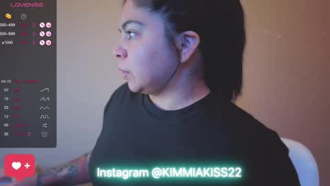 Snapshot of kimmiakiss22 chatting on January 16, 12:34 am Kimmi online show from January 16, 12:34 am