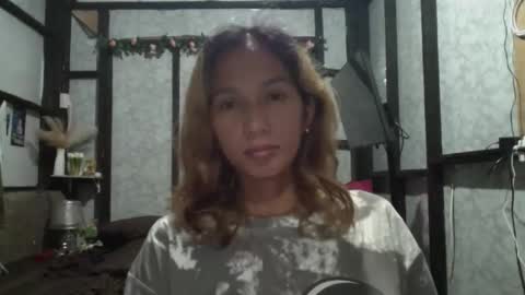 kimmk73644 online show from March 24, 10:31 am