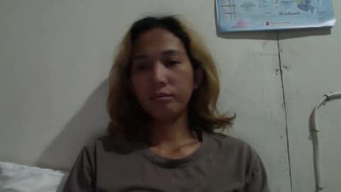 kimmk73644 online show from January 8, 7:45 am