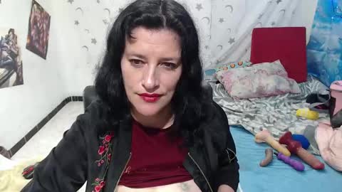 Kimmy online show from February 11, 6:44 pm