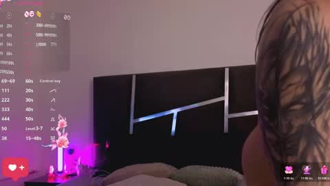 KimSkye online show from May 5, 2:36 am