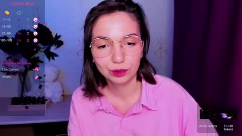 Hazel online show from March 9, 3:53 am