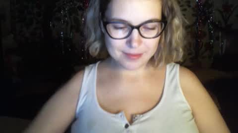 Snapshot of kindsweet chatting on January 19, 12:28 am kindsweet online show from January 19, 12:28 am