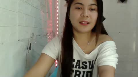 mary online show from December 9, 12:23 am