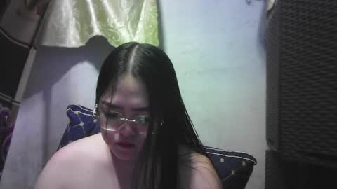 Snapshot of kinkyhotcumm chatting on December 22, 10:49 am KAREN online show from December 22, 10:49 am