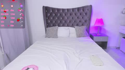 FREE ONLYFANS   online show from October 11, 5:45 am