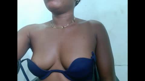 kinkyxxnasty online show from December 21, 11:30 pm