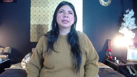 kinkyy_mom online show from March 18, 4:45 pm