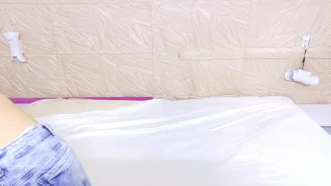 kinkyy_redhead online show from May 25, 12:48 pm