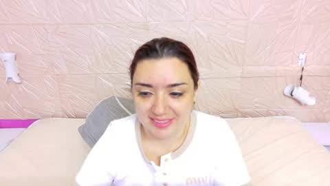 kinkyy_redhead online show from May 18, 12:11 pm
