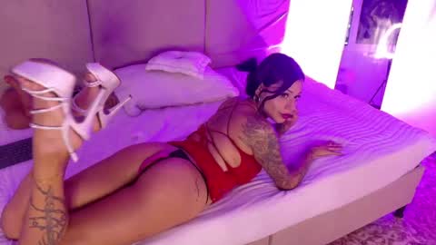 KIO online show from May 25, 10:42 pm
