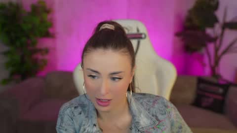 Sweet girls online show from May 25, 8:13 am