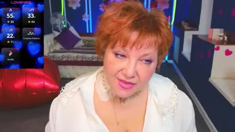 Kira Kennet online show from February 19, 6:35 am