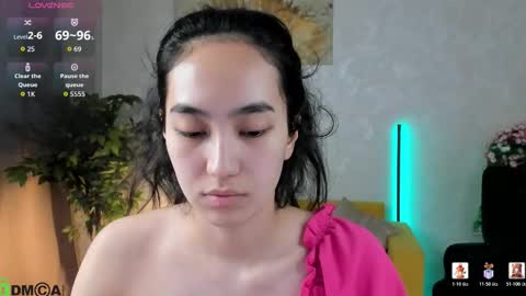 Aura online show from January 10, 3:44 am