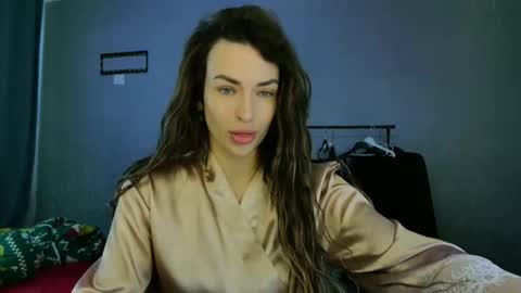 Kira love1 online show from April 12, 11:46 am