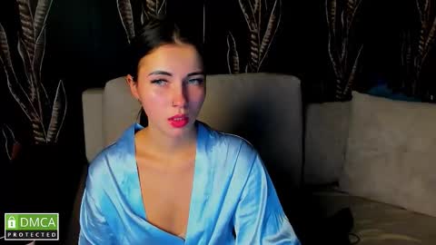 Snapshot of kira_moon_1 chatting on October 18, 6:53 pm Kira online show from October 18, 6:53 pm