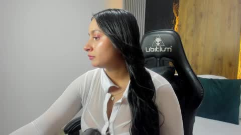 K I R A online show from April 8, 11:23 am