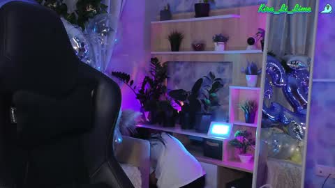 Kira    online show from December 12, 8:32 pm