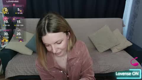 kiramartins cat online show from May 12, 1:18 pm