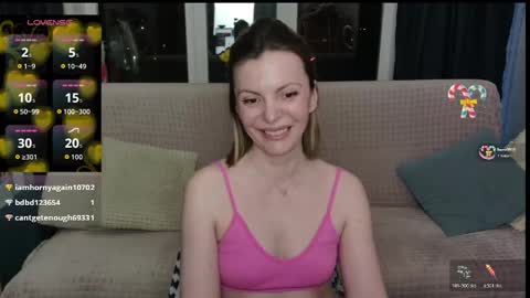 kiramartins cat online show from May 19, 6:48 pm