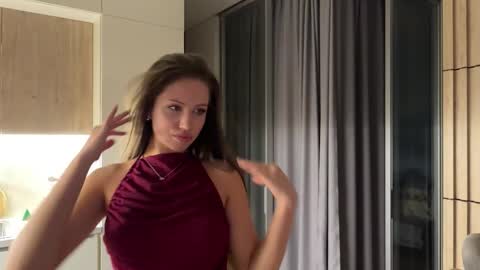 Kira online show from November 23, 3:57 pm