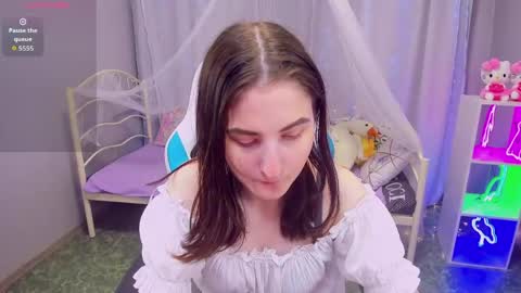 KiraParker online show from May 9, 4:31 pm