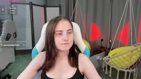 KiraParker online show from May 6, 3:49 pm