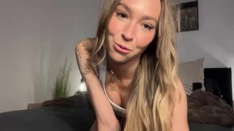 kiraskys_ online show from January 10, 12:26 am