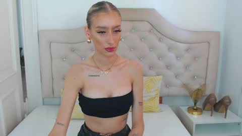 Natalie online show from May 24, 9:30 am