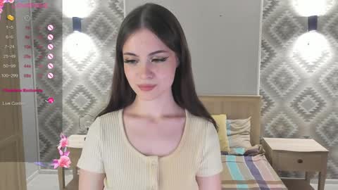 Mary online show from April 9, 7:30 pm