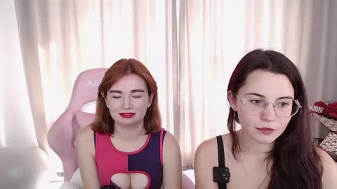Vikki Rose online show from September 25, 10:25 am
