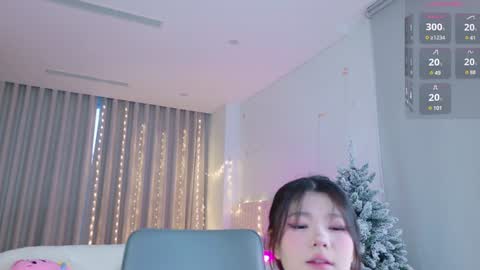 Snapshot of kitayamachu chatting on December 19, 11:03 pm Aya online show from December 19, 11:03 pm
