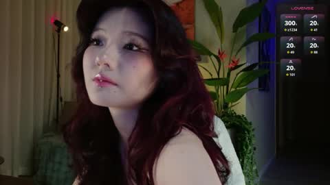 Aya   online show from March 29, 5:23 pm