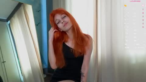 The sexy fox Kitsune online show from May 27, 7:27 am