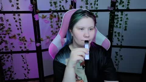 kitsune_little online show from May 23, 8:12 am