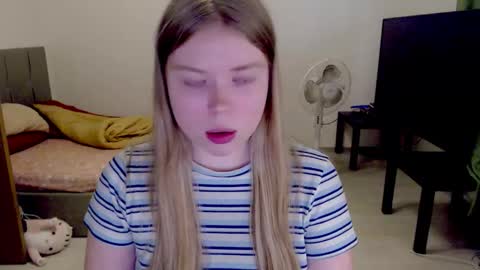 Jennyblonde and Emmabrunette online show from October 14, 2:08 pm