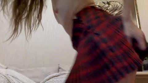 Viki online show from March 11, 8:55 pm