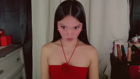 KITTY online show from April 30, 8:57 pm